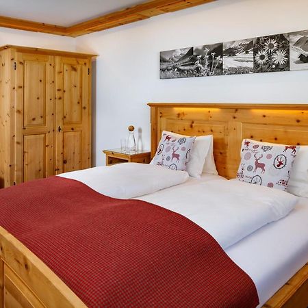 Hotel Walserhuus Sertig Sertig Döfli エクステリア 写真