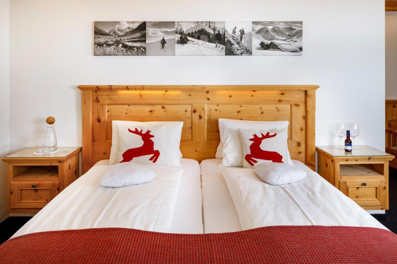 Hotel Walserhuus Sertig Sertig Döfli エクステリア 写真