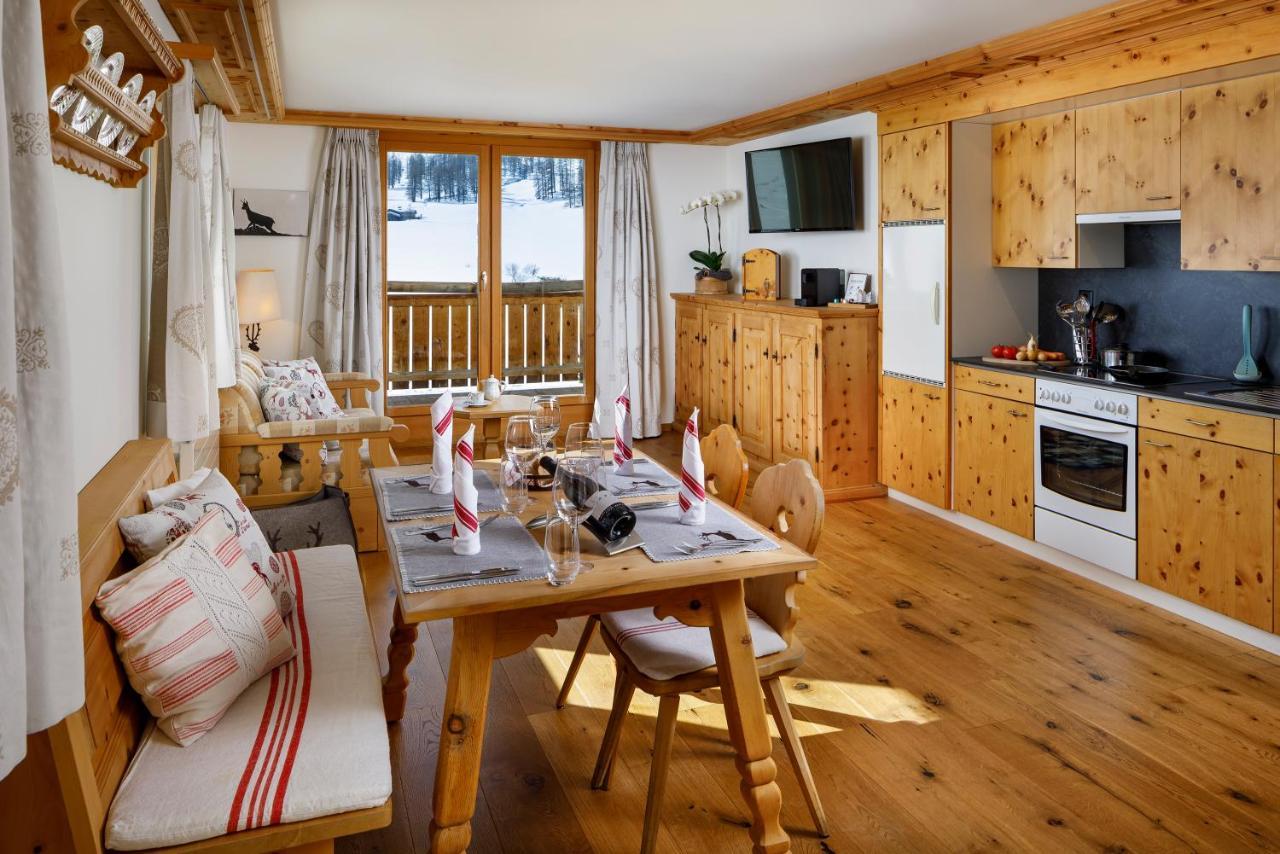 Hotel Walserhuus Sertig Sertig Döfli エクステリア 写真
