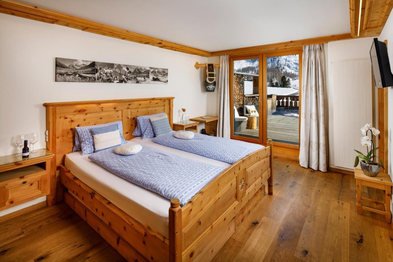 Hotel Walserhuus Sertig Sertig Döfli エクステリア 写真
